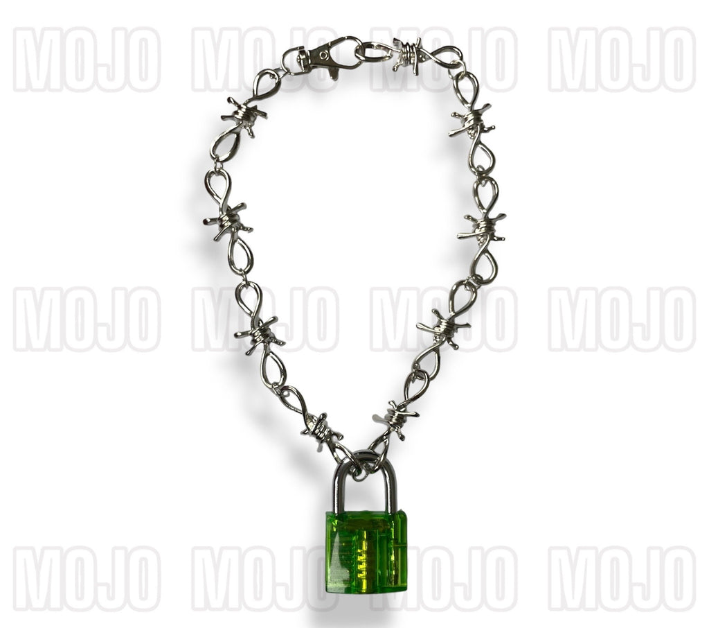 Barb Wire & Lock Necklace : Green